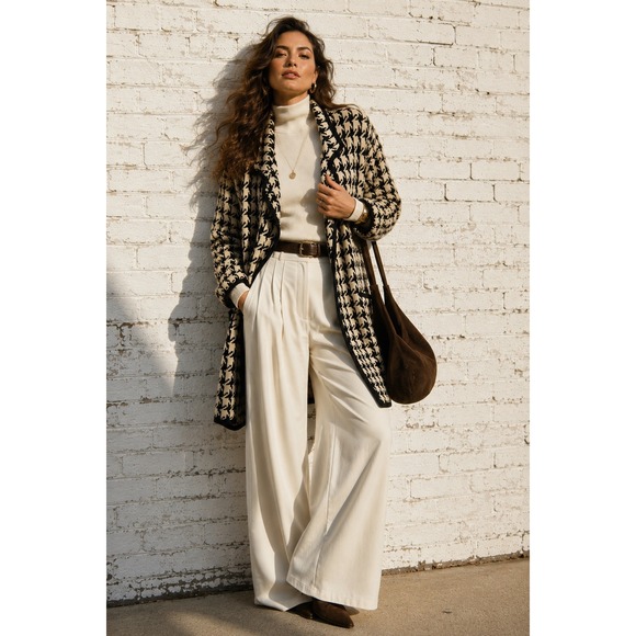 Adrienne Vittadini Sweaters - Vintage Adrienne Vittadini Italy Wool Houndstooth Knit Coatigan Cardigan L